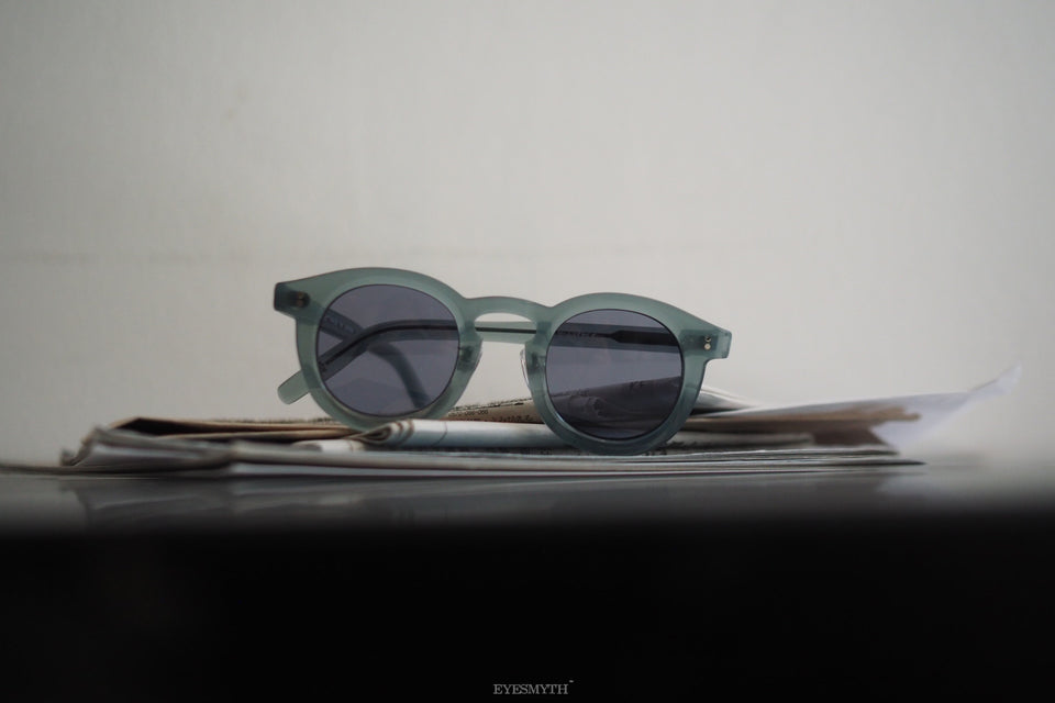 Vector 004
