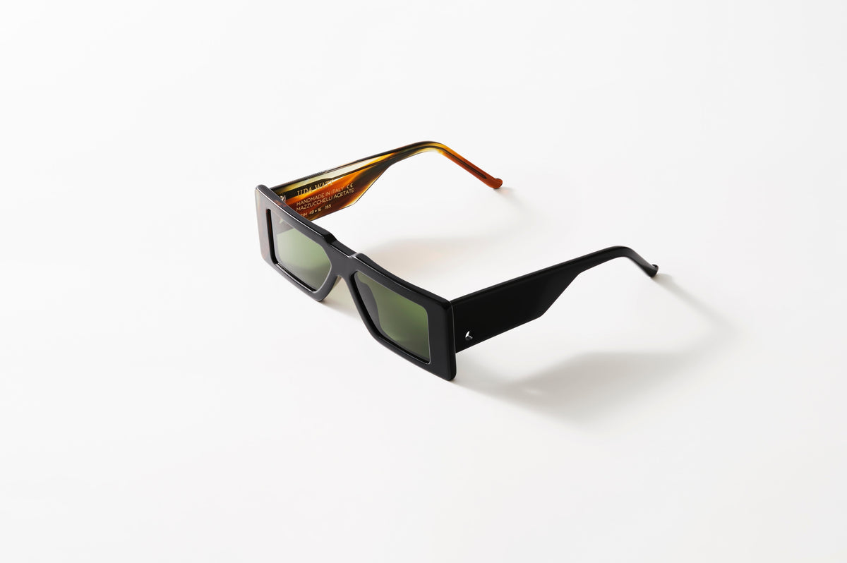 JI121M Alonzo rectangular sunglasses by Jida Watt in Mazzucchelli acetate with black-to-tortoise gradient temples, handmade in Italy